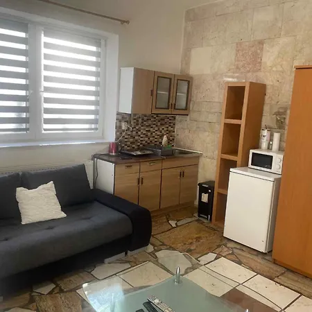 Jannete Apartmán